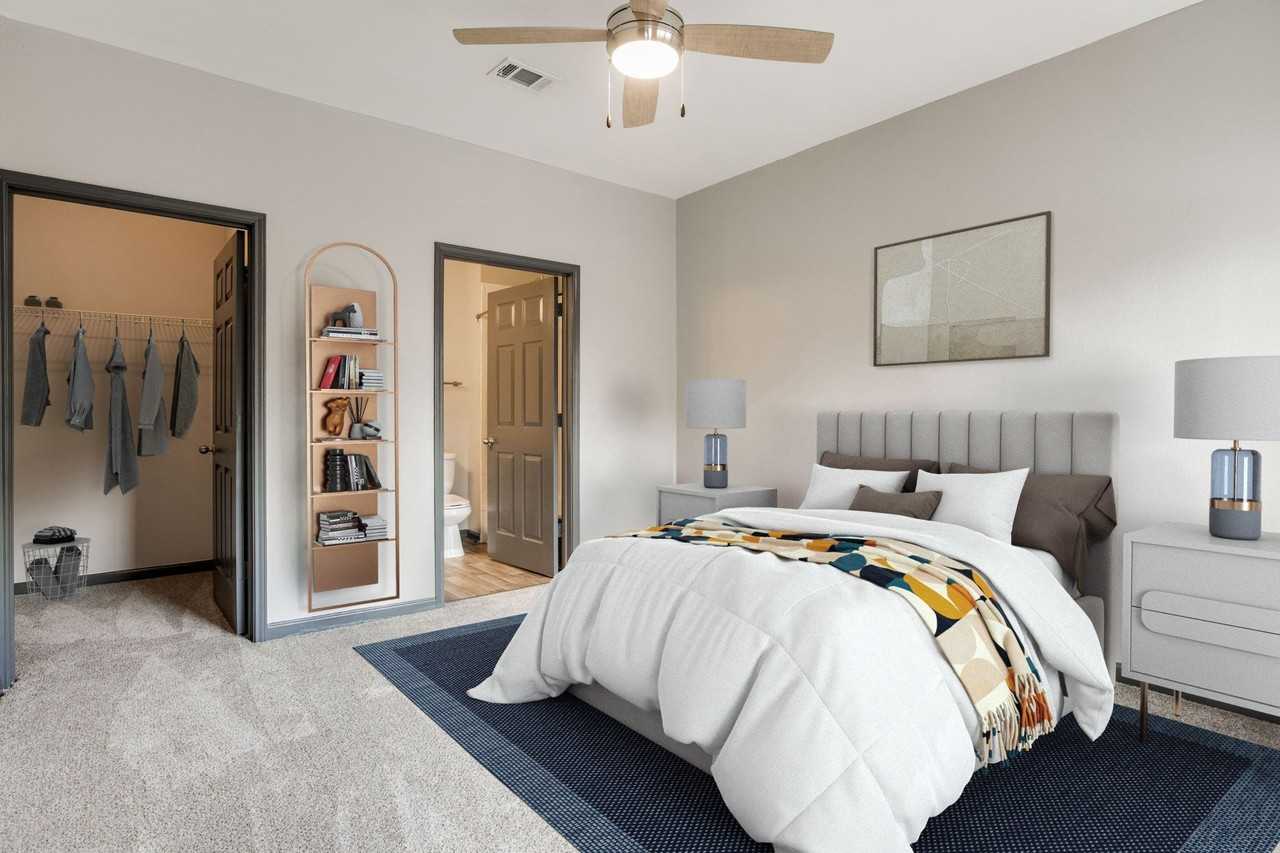 Majestic Oaks - Photo 7 of 50