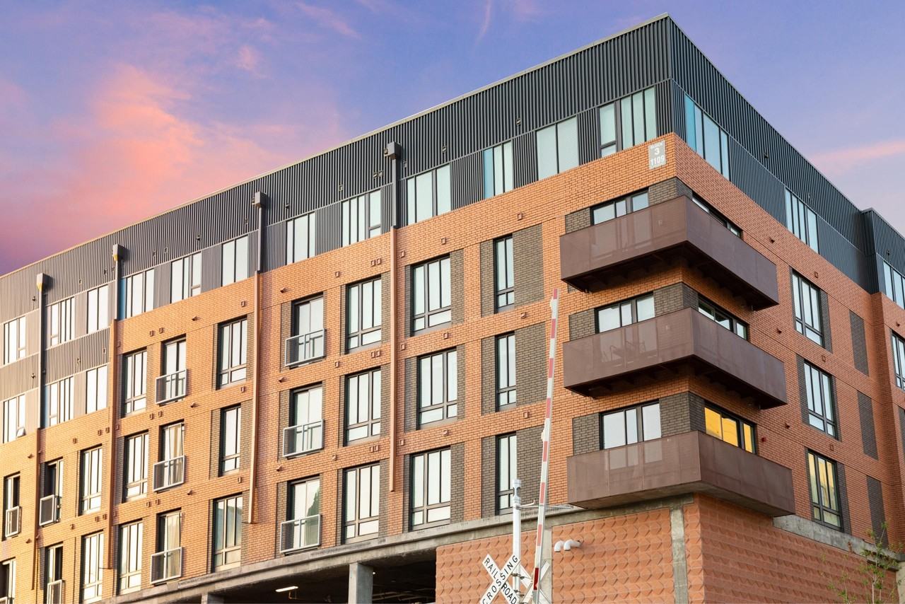 Residences at Saltillo - Photo 5 of 49