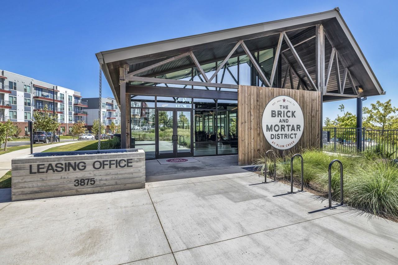 The Brick and Mortar District - Photo 4 of 39