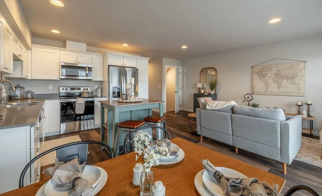 14th Street Townhomes - Photo 4 of 23