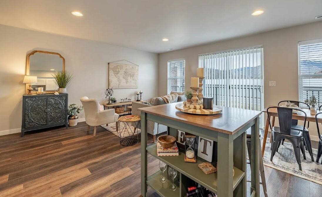 14th Street Townhomes - Photo 7 of 23