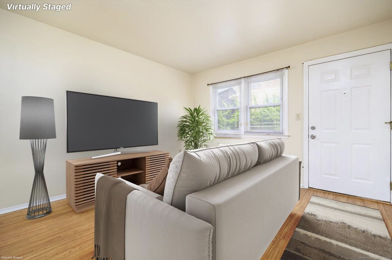 50 North St #101 - Photo 3 of 13