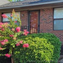 131 Villa Dr - Photo 1 of 1