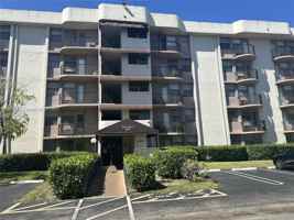 featured image of 2771 Riverside Dr #504A