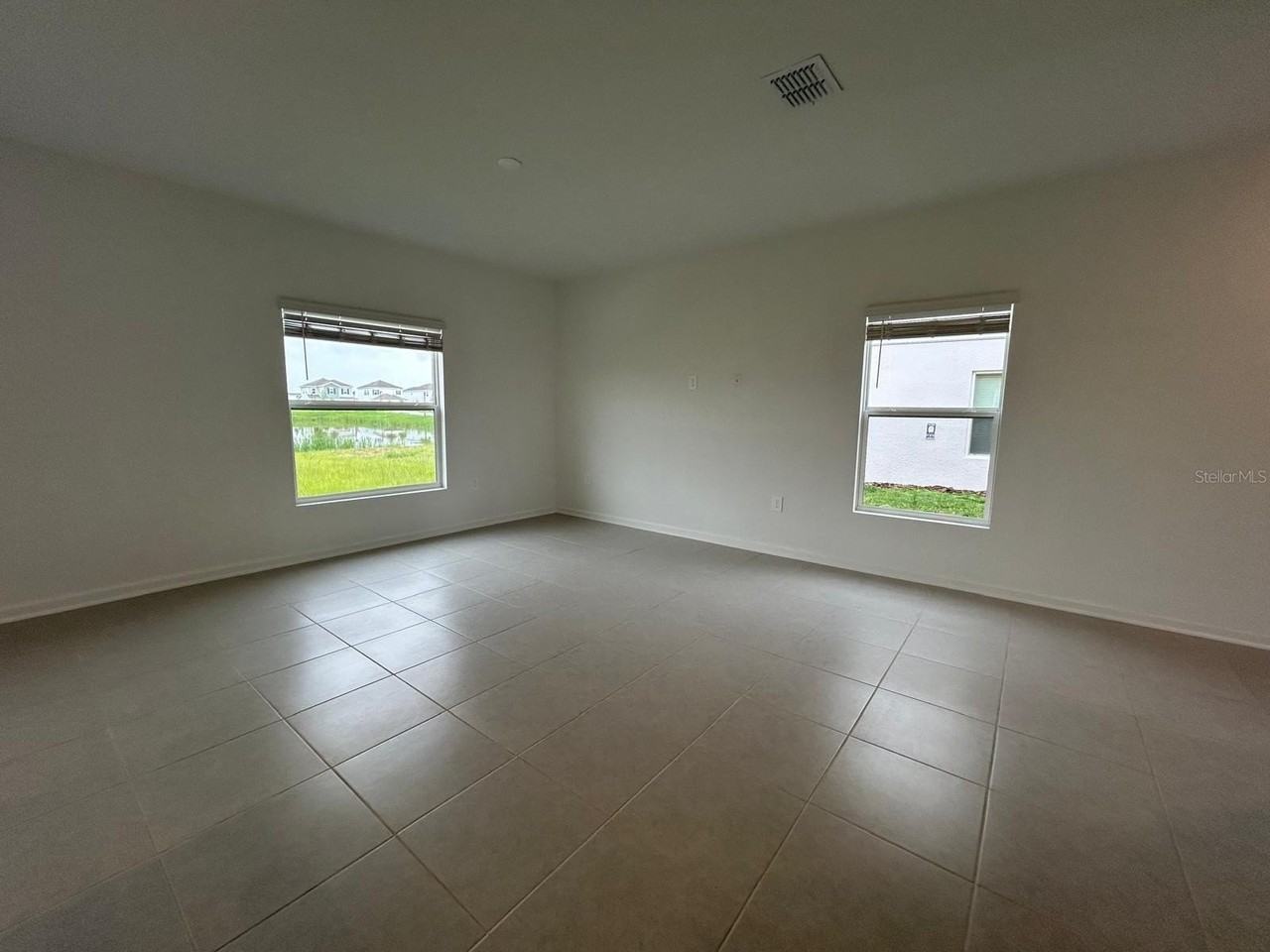 5686 Portico Pl - Photo 4 of 21