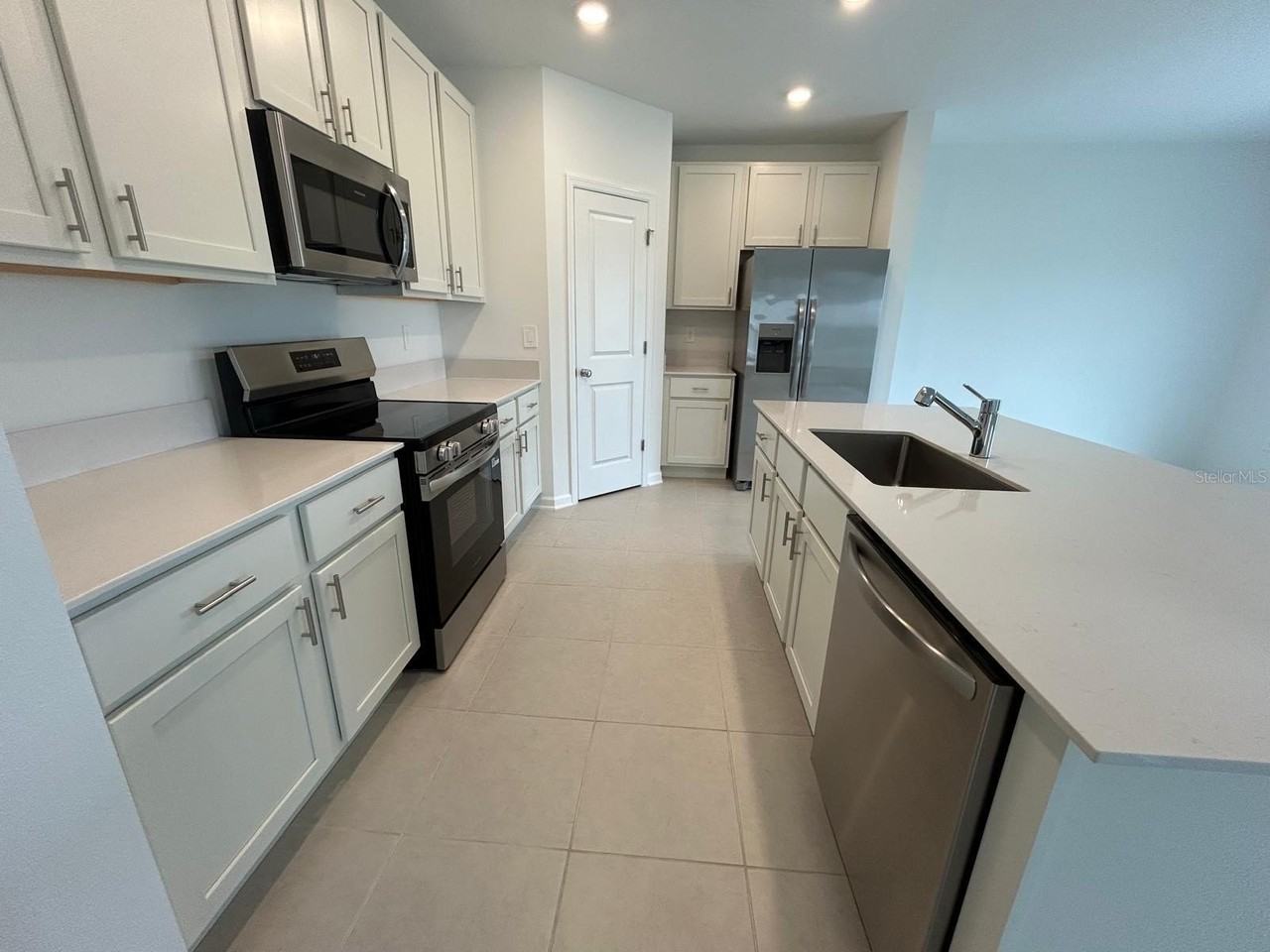 5686 Portico Pl - Photo 5 of 21