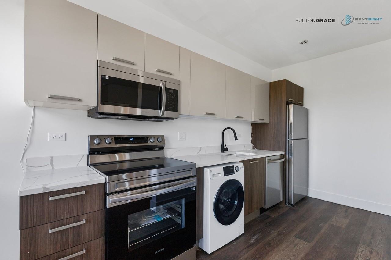 1555 W Hollywood Ave #311