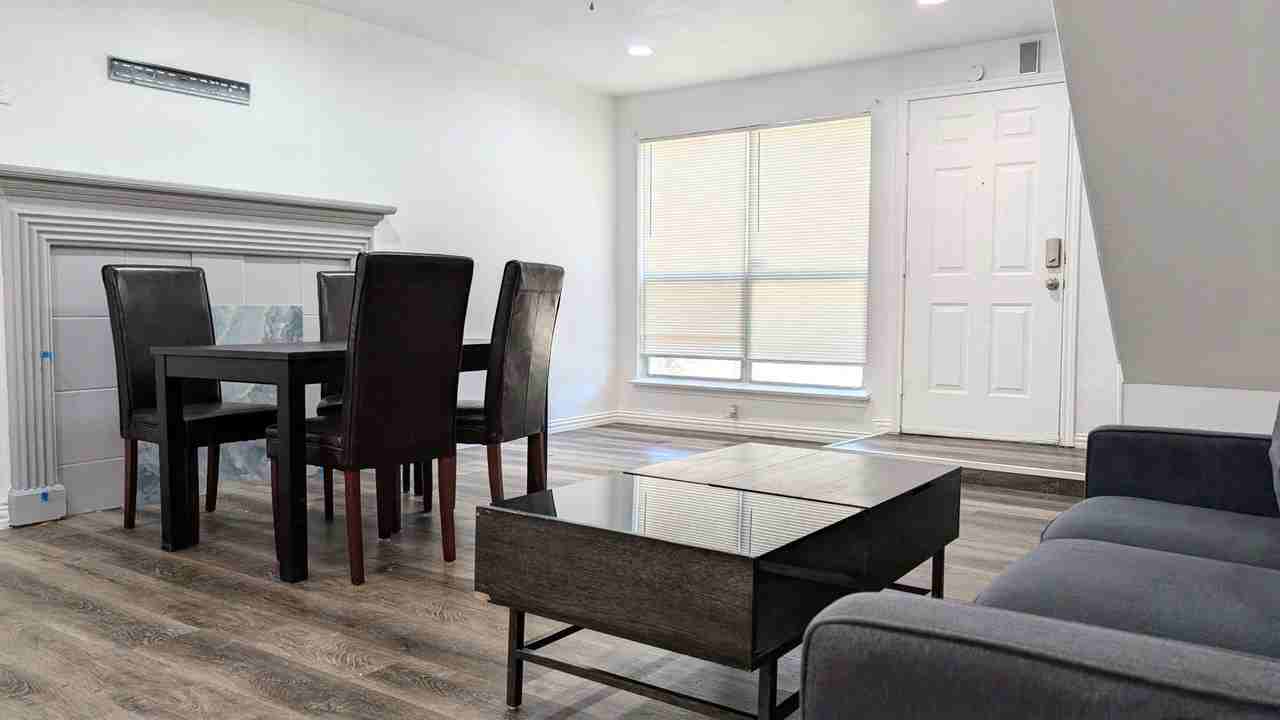 Nina Cir - Photo 5 of 8