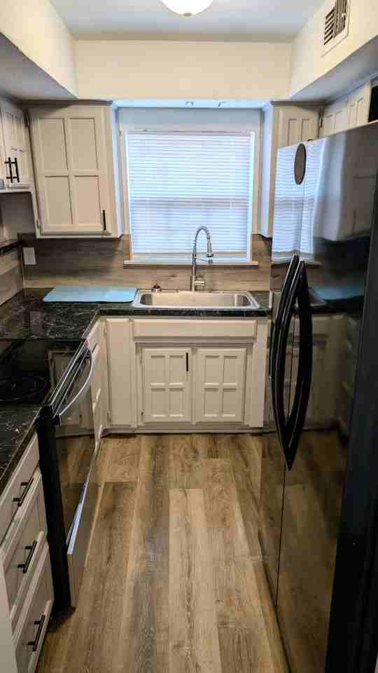 Nina Cir - Photo 6 of 8