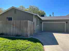 featured image of 321 Maynell Avenue