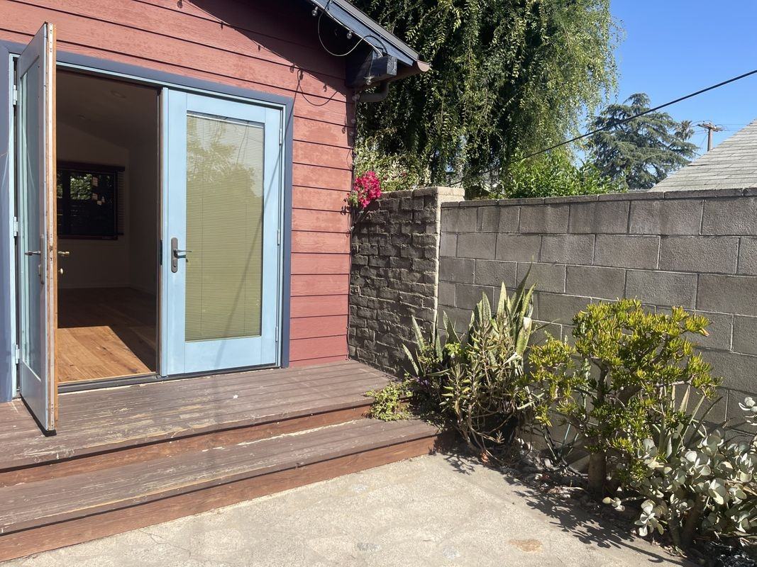 763 S Los Robles Ave - Photo 2 of 16