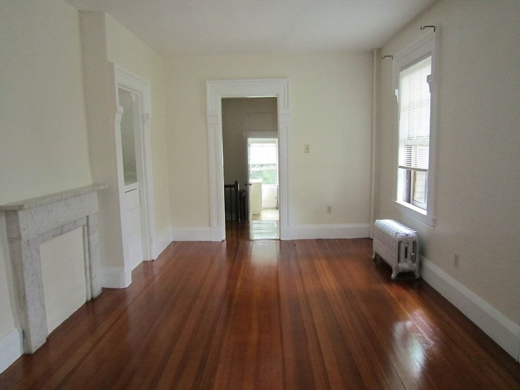 56 Lyman St - Photo 6 of 7