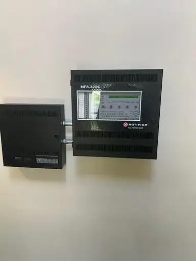 11925 101 St Nw - Photo 3 of 16