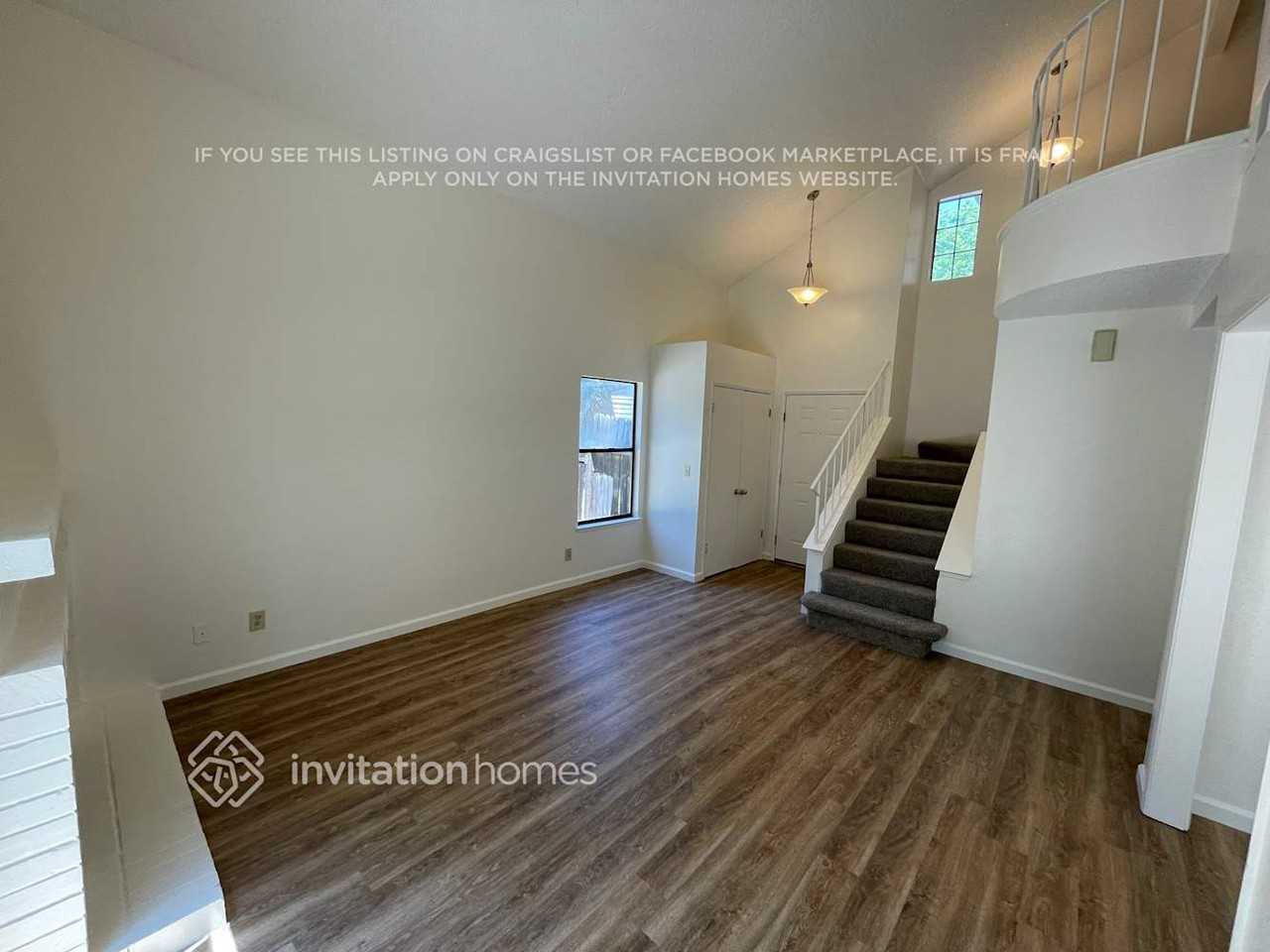 5 Rio Camino Ct - Photo 3 of 15