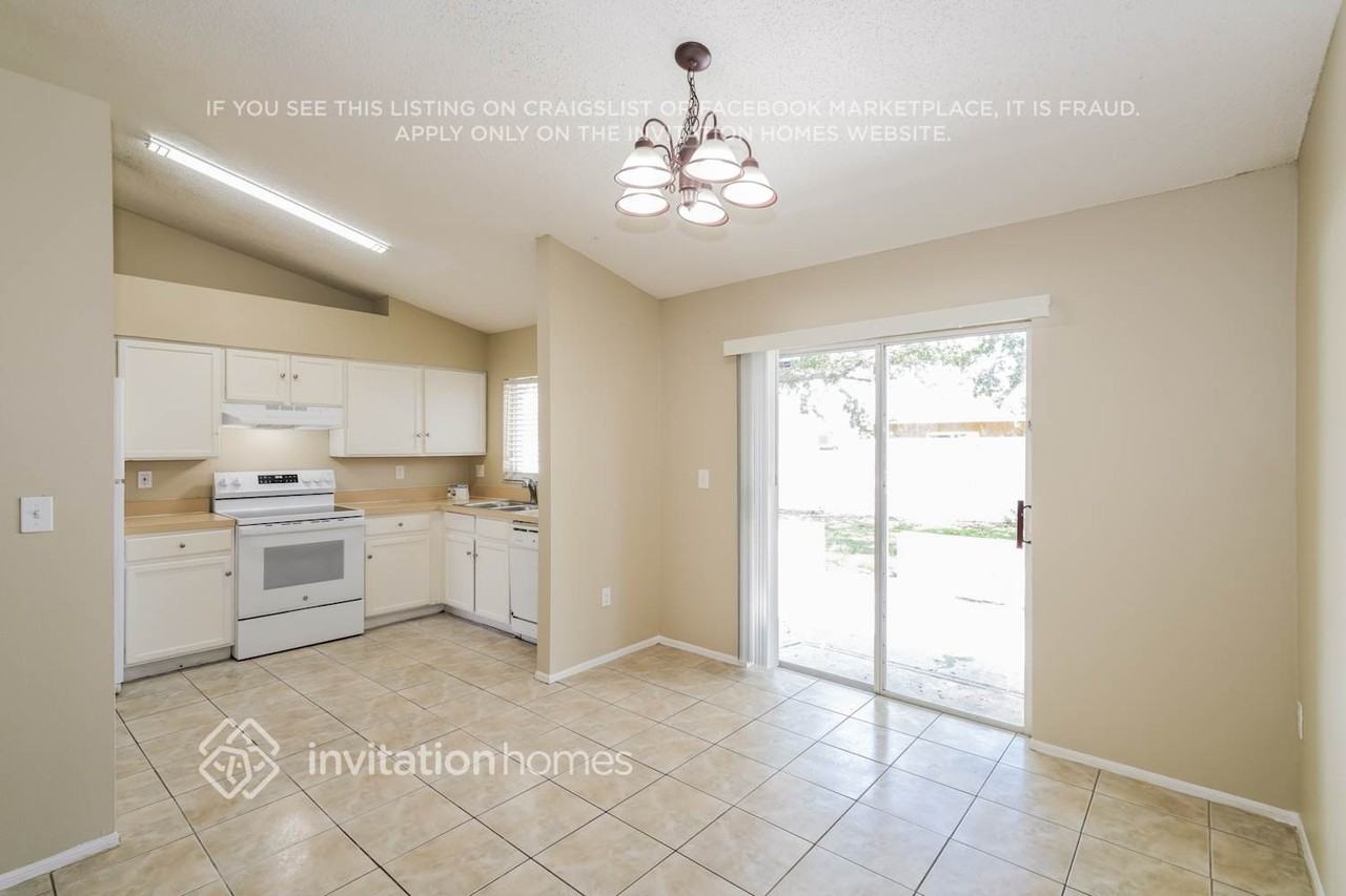 1214 Blufield Avenue - Photo 6 of 17