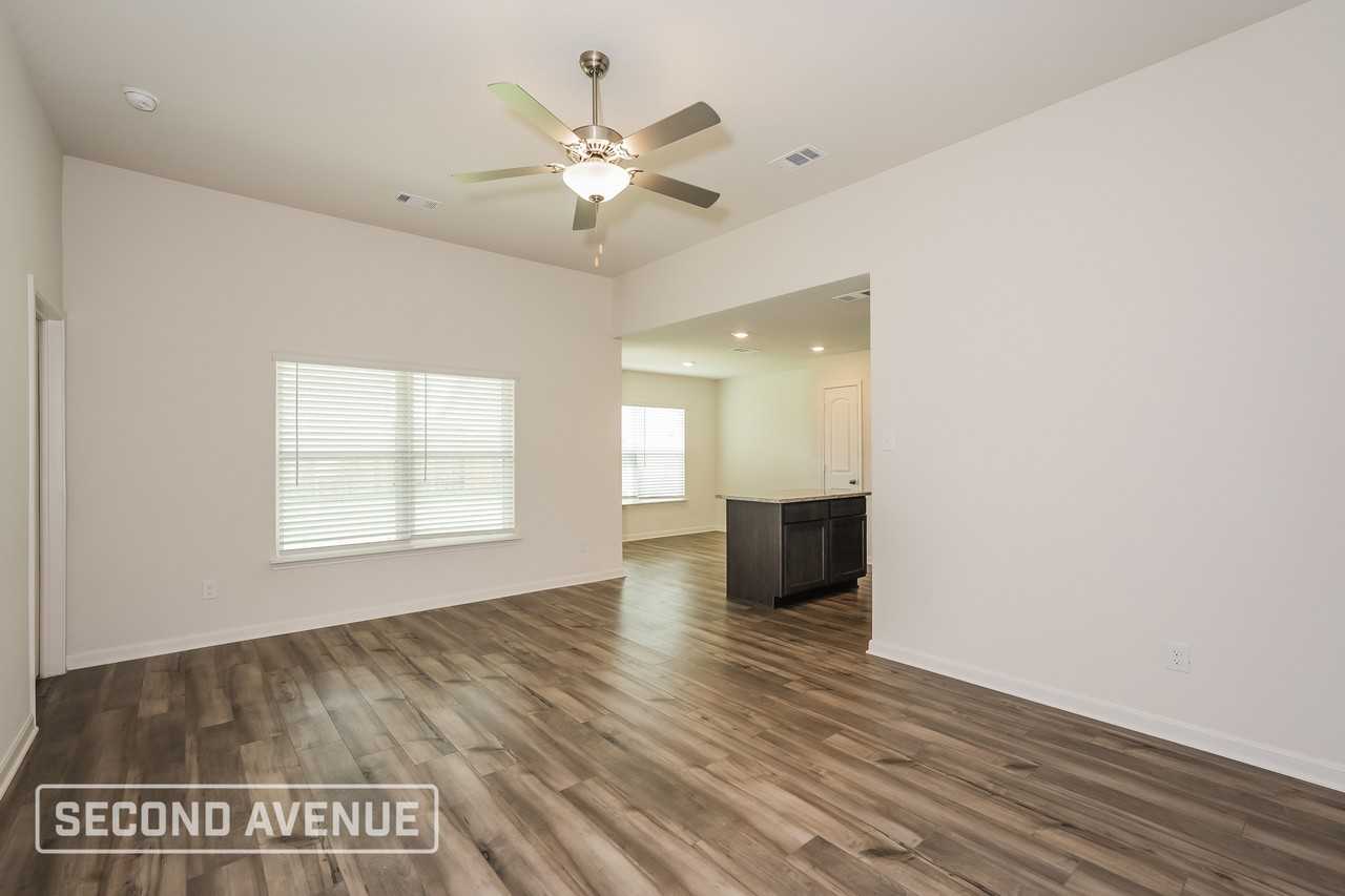 1325 Woodwinds Dr - Photo 7 of 28