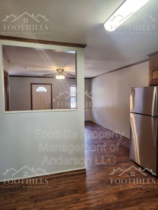 413 Nelson Dr - Photo 3 of 13