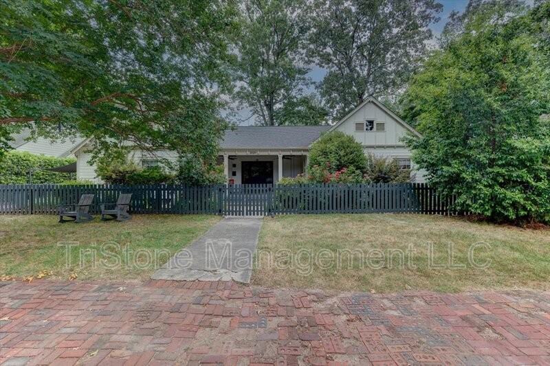 2020 Tippah Ave - Photo 2 of 50