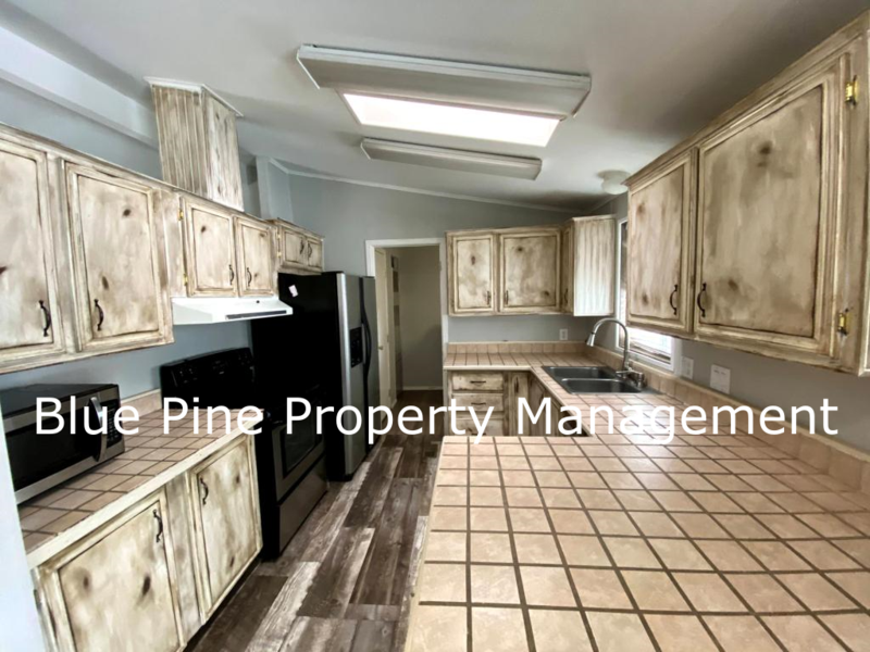 705 Eve Dr - Photo 2 of 12