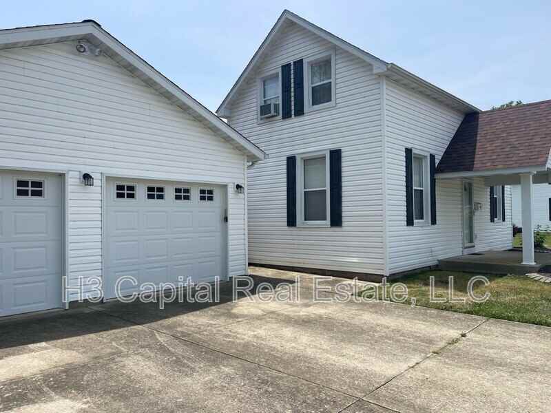 416 S 5th St - Photo 2 of 24