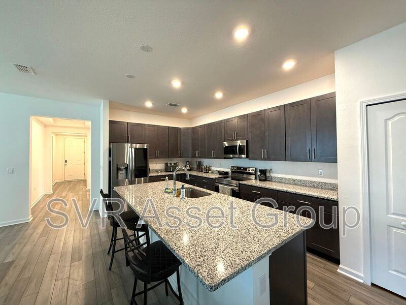 3248 Crocus Ln - Photo 7 of 17