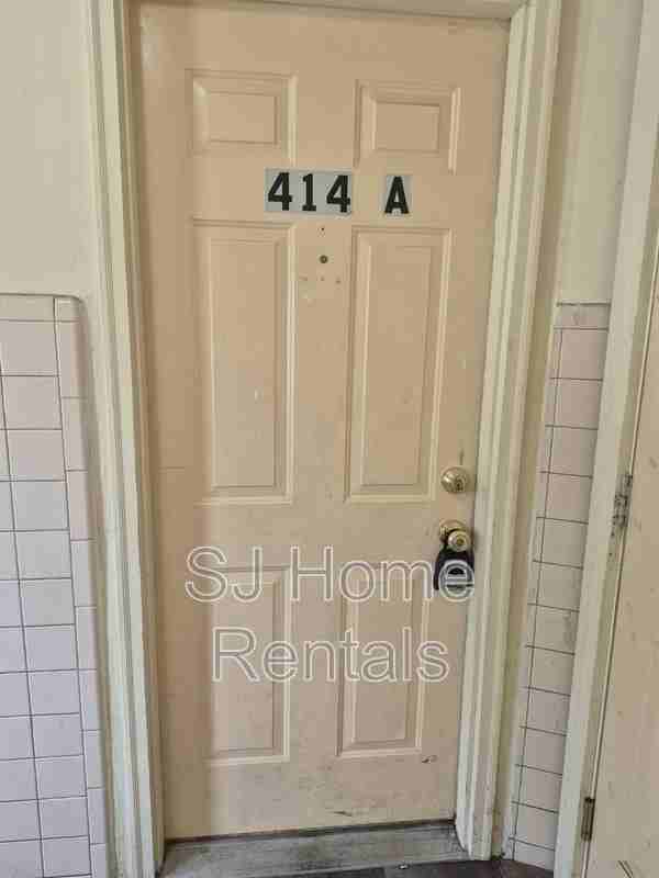 414 Powell St - Photo 3 of 15