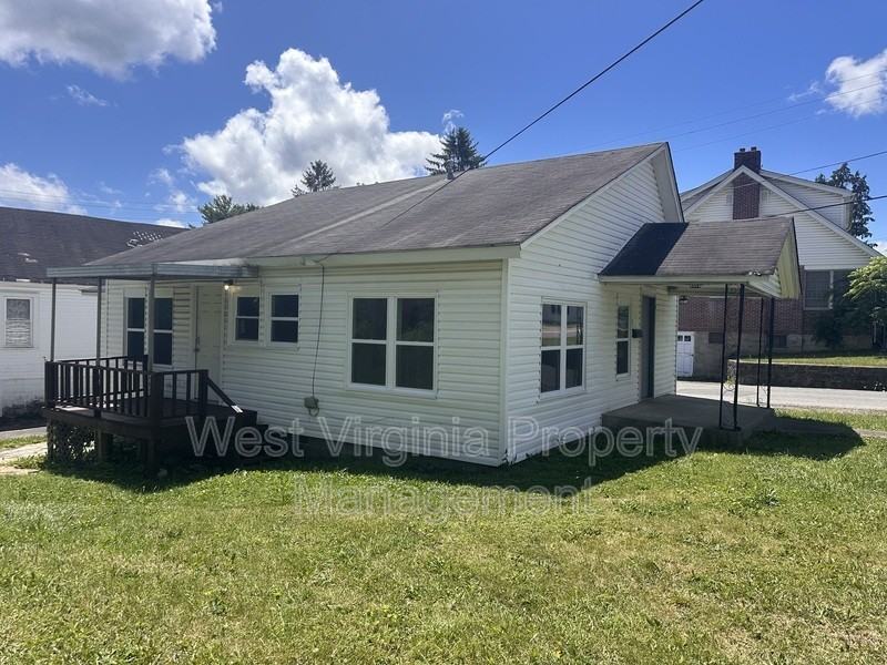 1000 S Kanawha St - Photo 2 of 10
