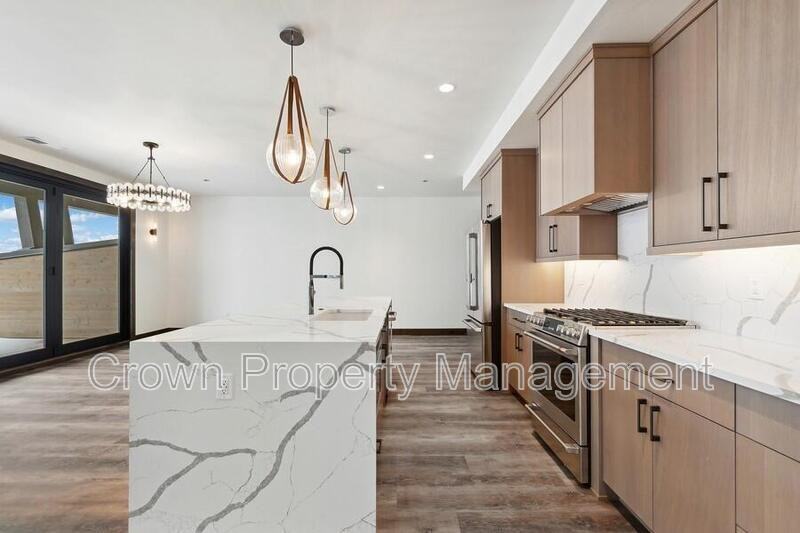 317 Akers Ln - Photo 7 of 50