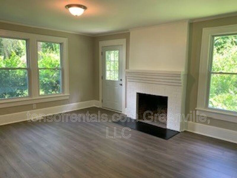 8863 Warren H Abernathy Hwy - Photo 2 of 16