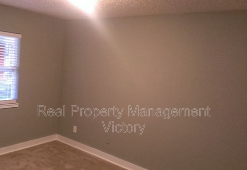 1171 16th Ave S - Photo 7 of 16