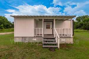 featured image of 128 Johnny St