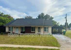 162 Landmark St #B - Photo 1 of 1