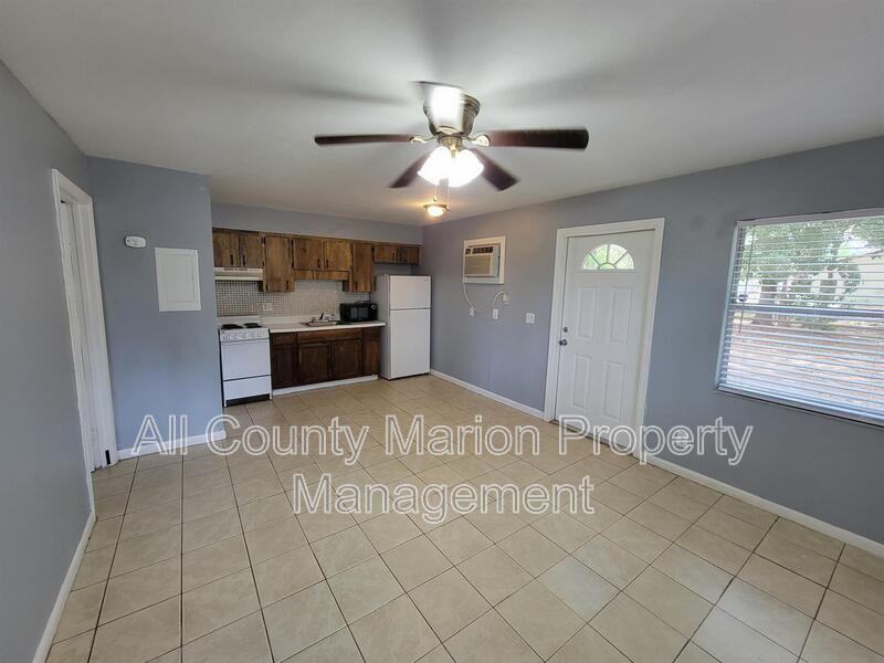 2765 Ne 48th Ct #4 - Photo 3 of 7