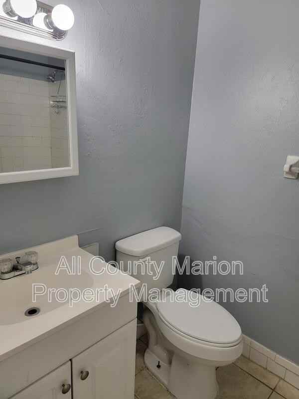 2765 Ne 48th Ct #4 - Photo 6 of 7