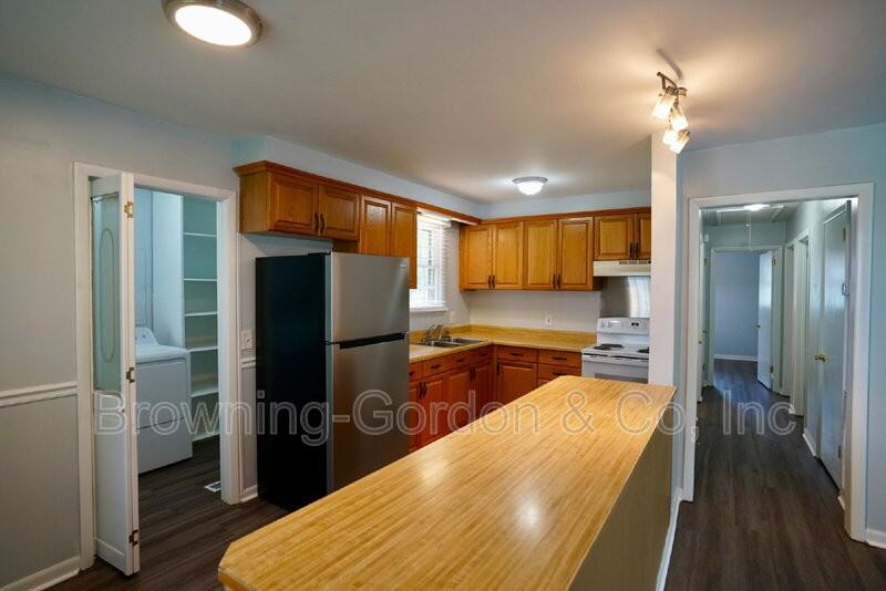 1409 Acklen Ave - Photo 2 of 11