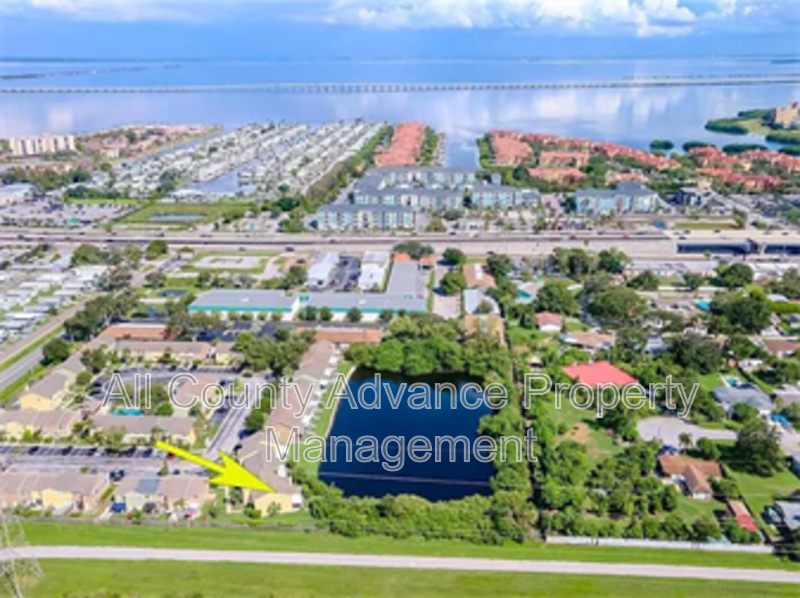 1532 Chateaux De Ville Ct - Photo 3 of 18