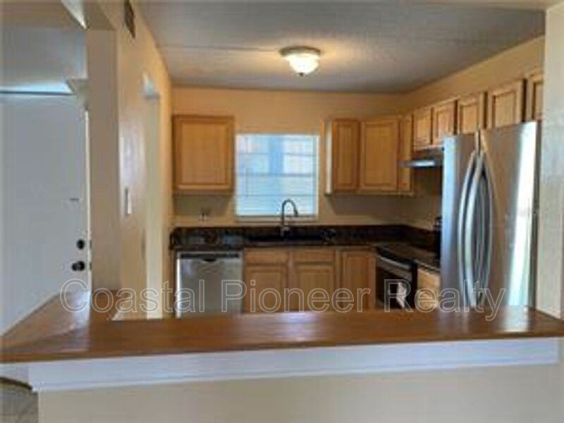 2840 Somerset Park Dr - Photo 3 of 9