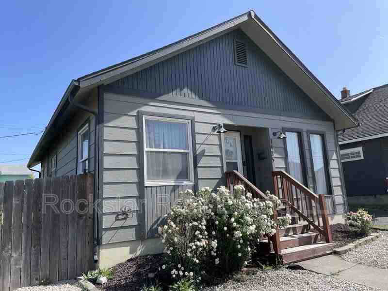 1425 E Garland Ave - Photo 2 of 18