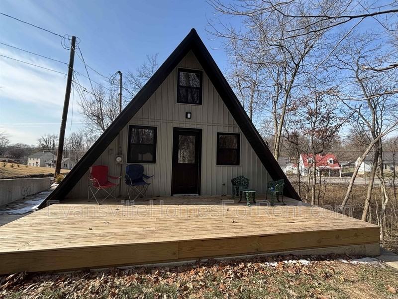 1625 N Saint Joseph Ave - Photo 3 of 10