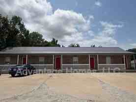 801 Johnson Cir - Photo 1 of 1