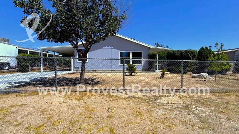 19172 Lindsay St - Photo 2 of 22