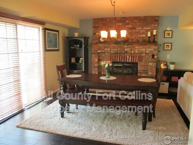 3206 Greenwood Ct - Photo 2 of 9