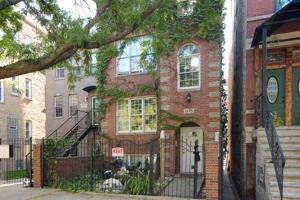 featured image of 1445 W Cortez St #1
