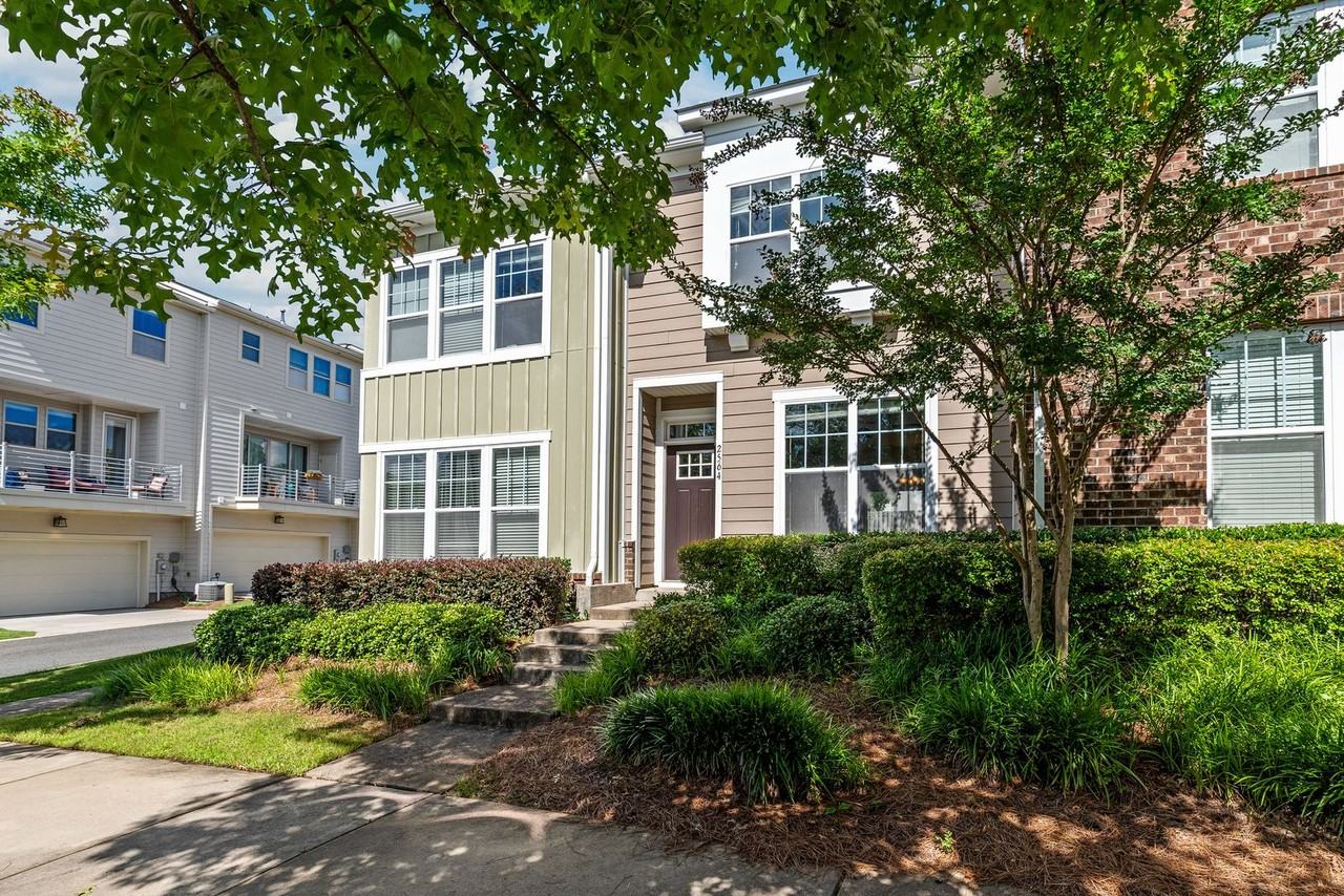 2564 Tranquil Oak Pl - Photo 3 of 25