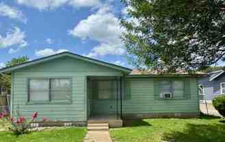 915 Sams Dr - Photo 1 of 1