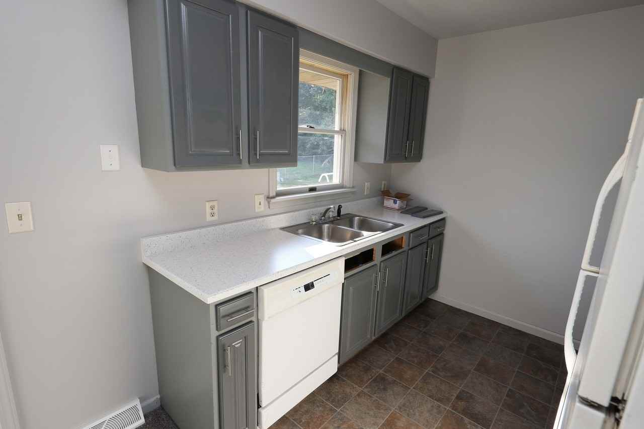 812 Antler Dr #A - Photo 3 of 9