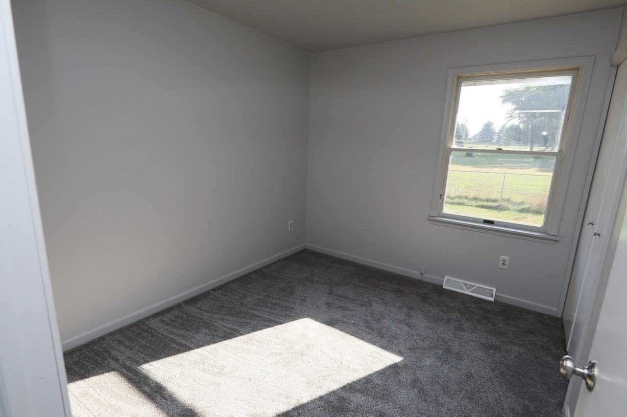 812 Antler Dr #A - Photo 5 of 9