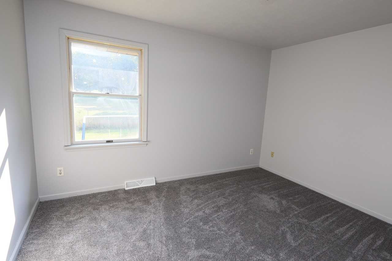812 Antler Dr #A - Photo 6 of 9