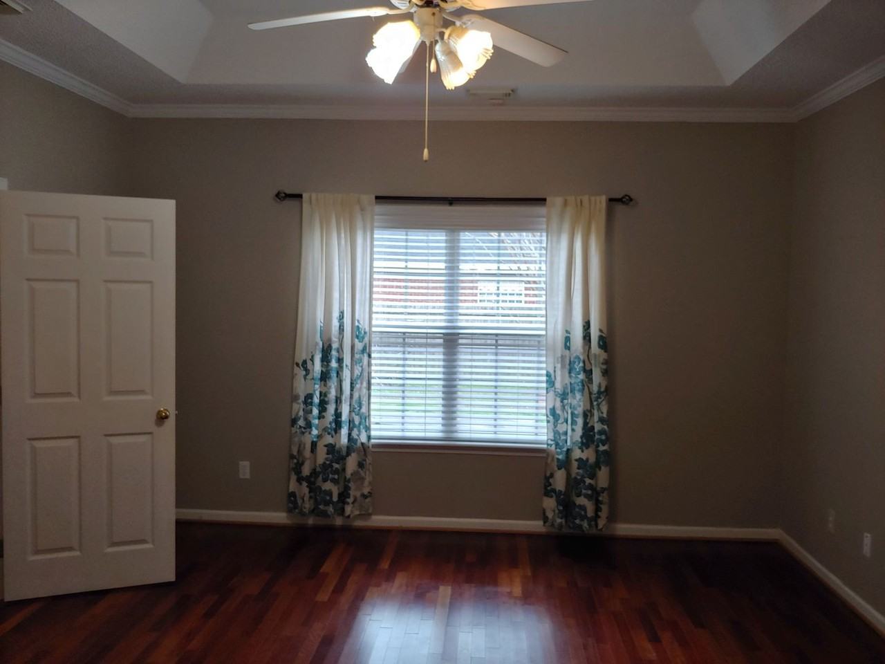 13752 Randa Pkwy - Photo 3 of 8