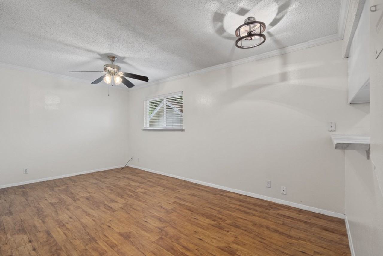4103 Speedway #203 - Photo 7 of 18